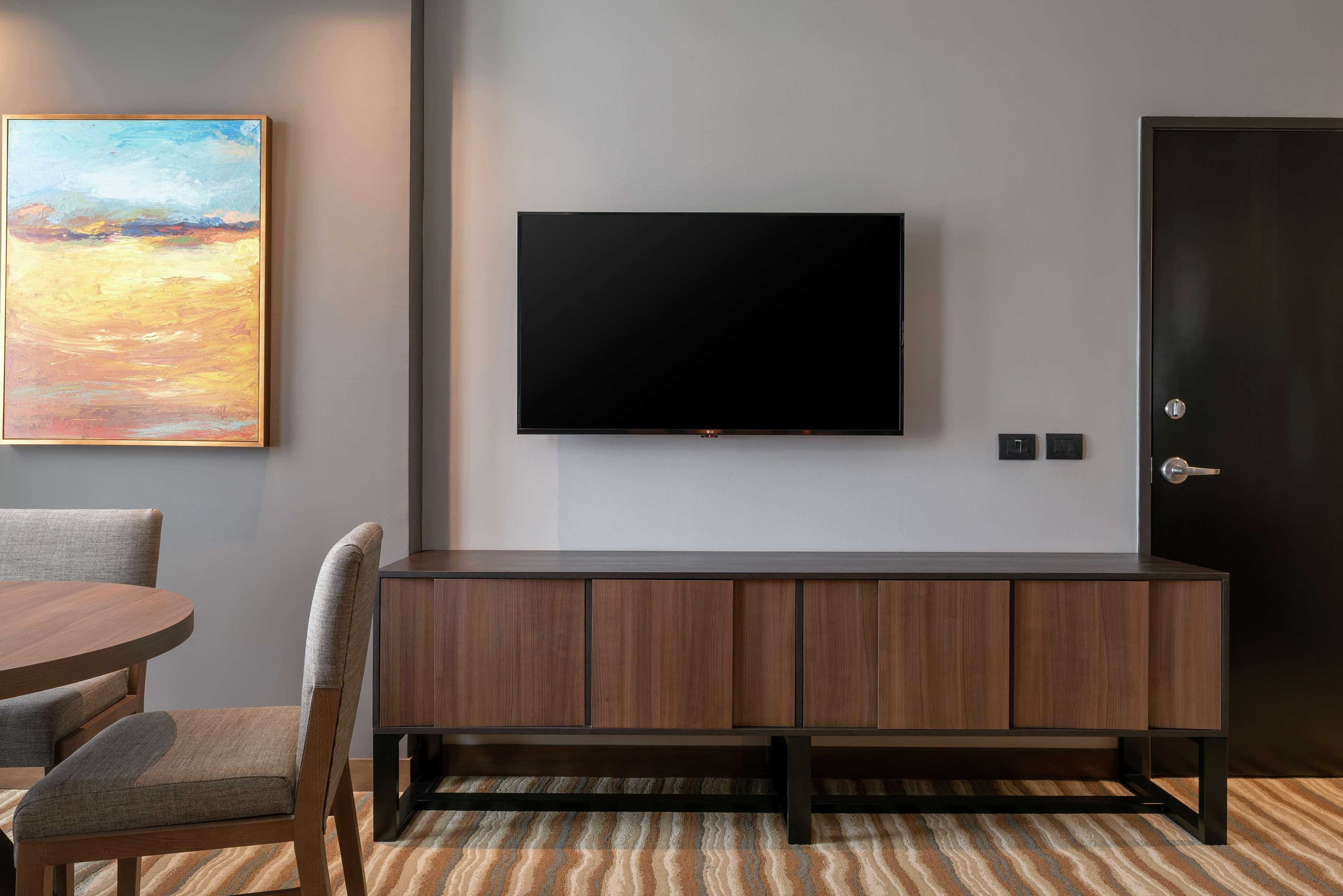 Hilton Garden Inn Чиуауа Экстерьер фото