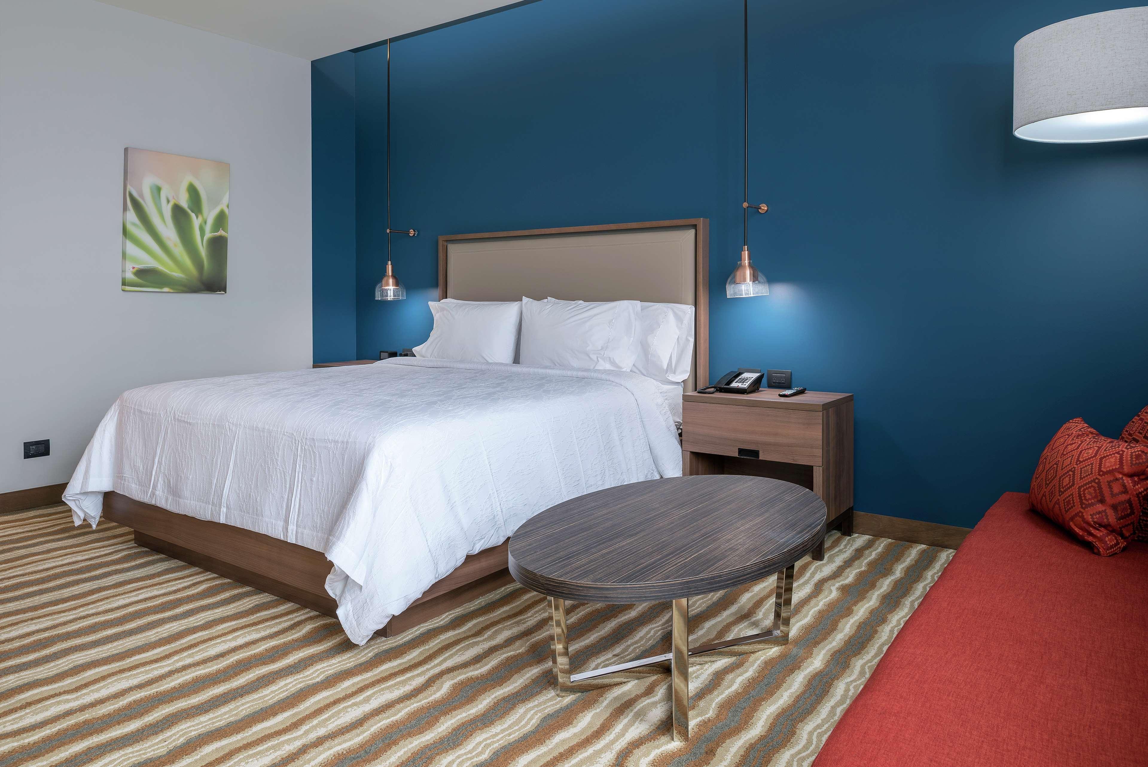 Hilton Garden Inn Чиуауа Экстерьер фото